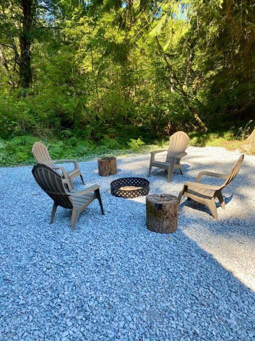 New Modern Cabin! 5Mi To Mt Rainier National Park! Hot Tub & Wifi Эшфорд Экстерьер фото